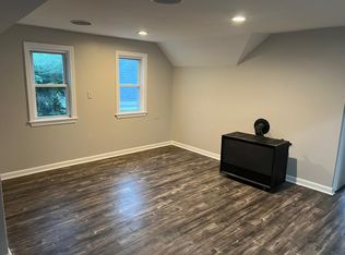 158 Crapo St #3, New Bedford, MA 02744