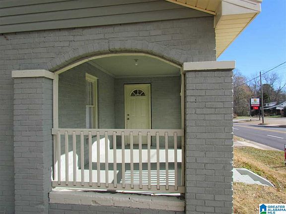4th image of 408 Memorial Dr
