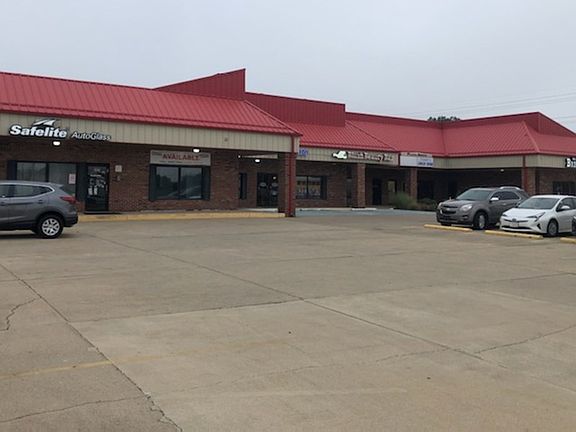 3rd image of 501 W Honey Creek Dr