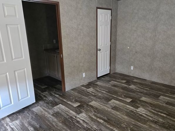217 Tamara Ln