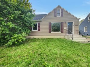 1530 Root Rd, Lorain, OH 44052