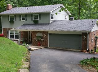 1771 S Sunnyslope Ct, Martinsville, IN 46151