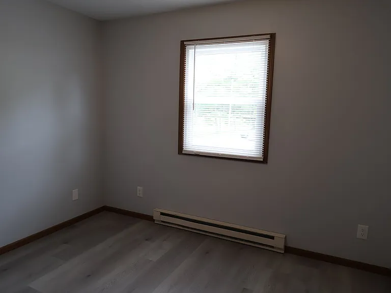 450 Greensburg St — Photo 20