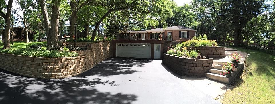1st image of 855 Burke Ct