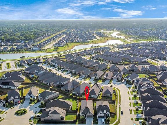 3rd image of 2727 Primrose Bloom Ln