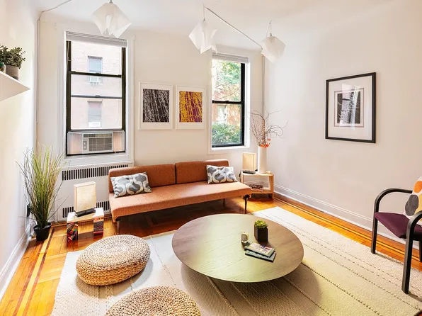 960 Sterling Pl APT 1N, Brooklyn, NY 11213