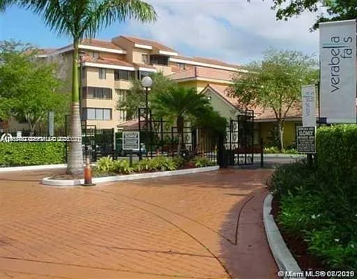 Verabella Falls Condo — Photo 1