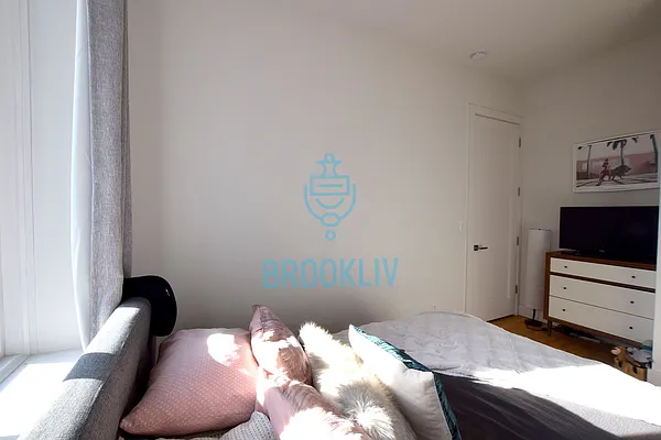 Rented by null | media 40