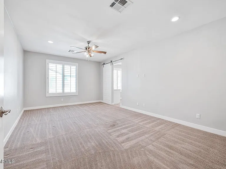 3030 N 38th St #122 — Photo 16