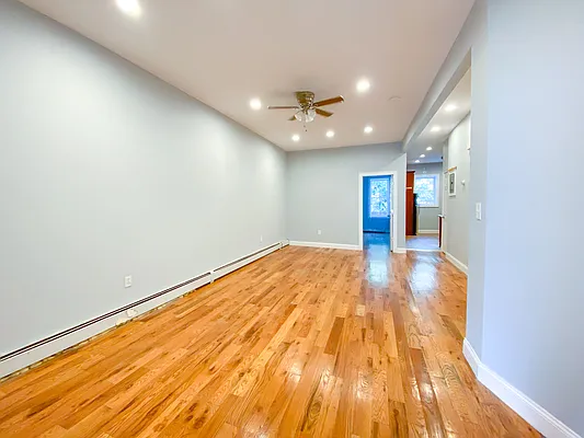 Rented by Massada Home Sales Inc | media 9