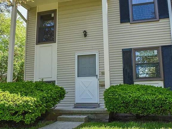 2nd image of 8316 Lakeview Dr