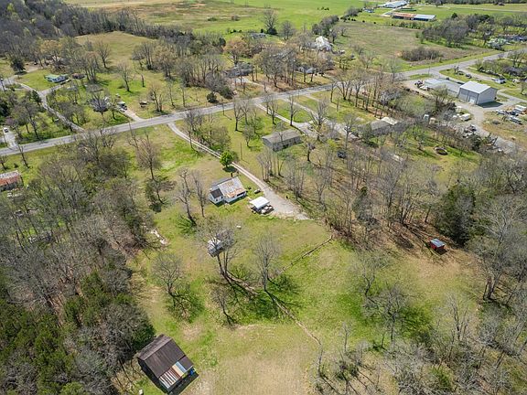 4th image of 1768 Fayetteville Hwy