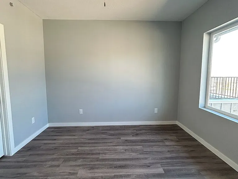 2723 Adams St — Photo 51