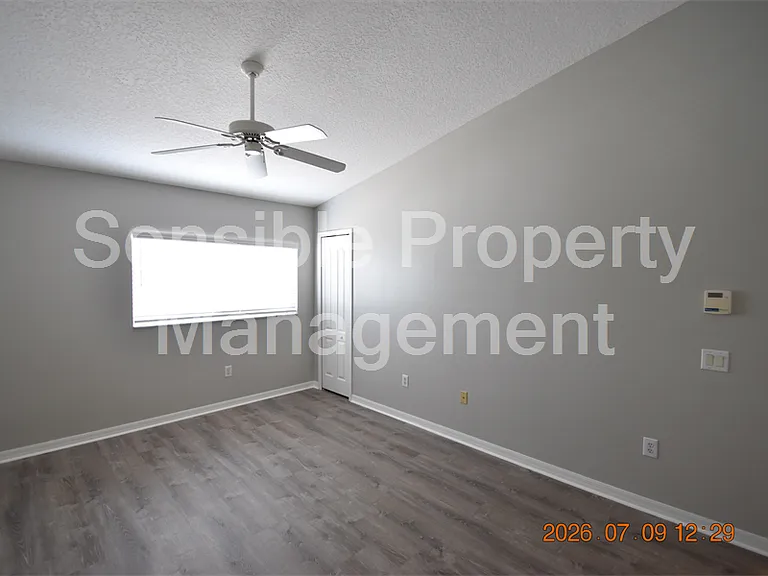 13121 Kings Crossing Dr — Photo 21