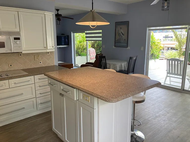 115 Harbor Ln — Photo 21
