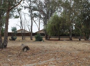 1953 N 8th St, Colton, CA 92324