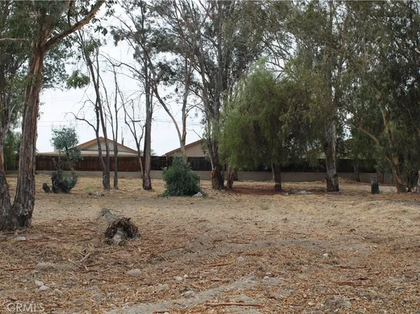 1953 N 8th St, Colton, CA 92324