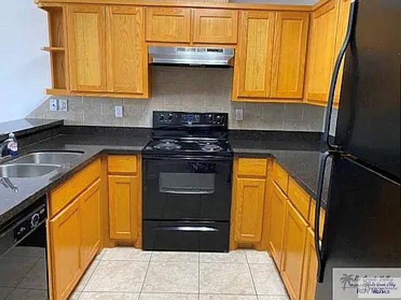 4th image of 2033 Westminster Cir
