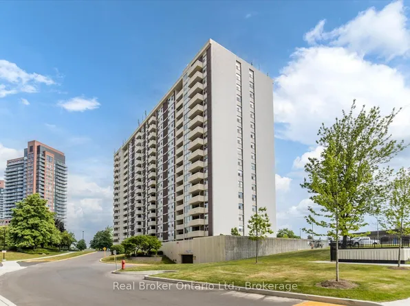 66 Falby Ct #203, Ajax, ON L1S 3L2