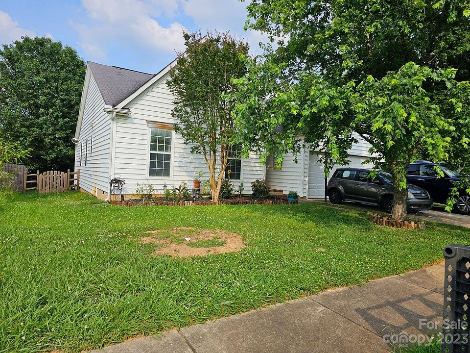 2nd image of 11943 Brownestone View Dr