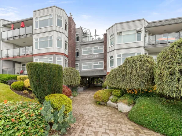 1220 Fir St #412, White Rock, BC V4B 4B1