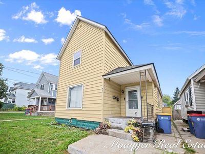 921 4th St NW, Grand Rapids, MI, 49504
