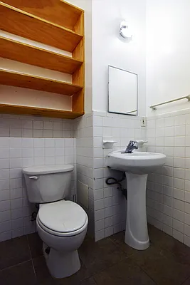 Rented by Coda Real Estate NYC | media 9