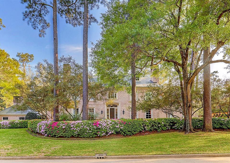 1st image of 11007 Wickwood Dr
