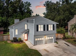 8151 N Ridgebrook Dr, North Charleston, SC 29420