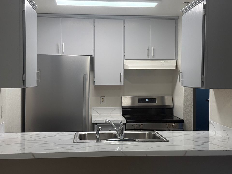 1st image of 105 143rd St S #12