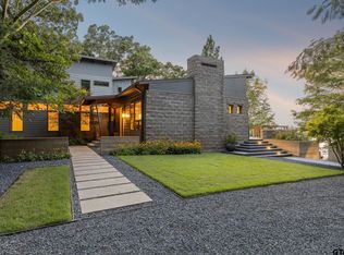 45 Lakeview Dr, Scroggins, TX 75480