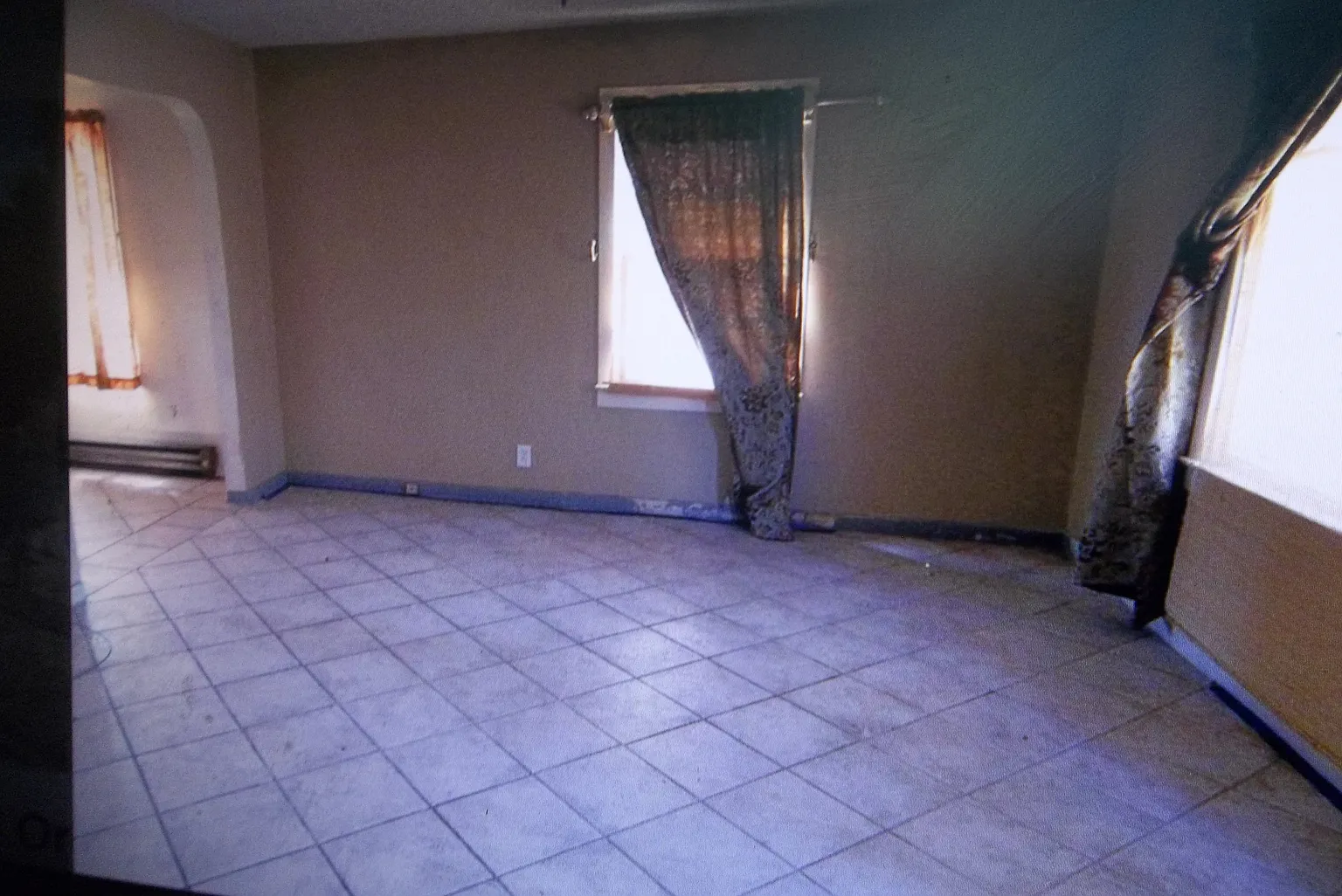 2528 Orchard Ave photo 1