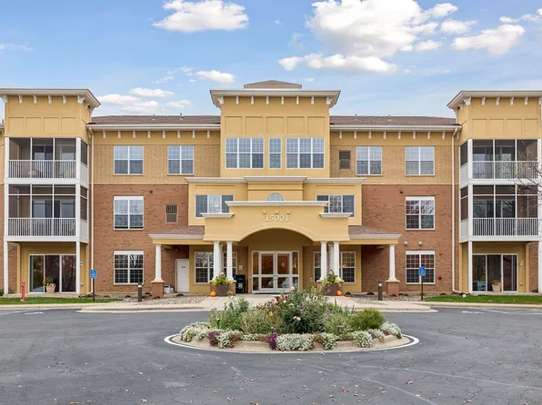 15001 Burnhaven Dr Unit 120, Burnsville, MN 55306