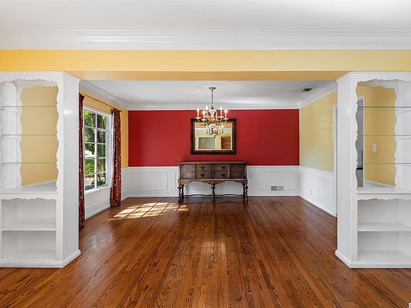 5th image of 4344 Fairlawn Dr