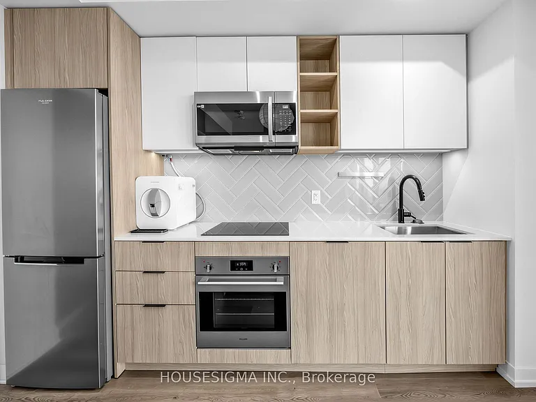 36 Zorra St #1907 — Photo 13