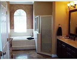 5th image of 615 Citrus Wood Ln