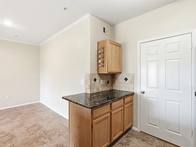 5402 E Van Buren #3017 — Photo 18
