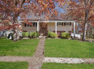 8 New Hampshire St, Jackson, NJ 08527