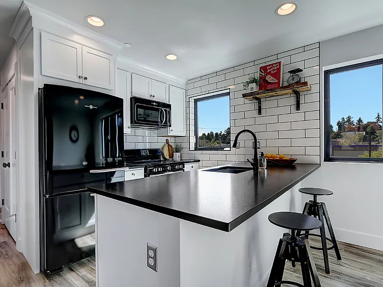 1126 N 90th St #GALLOWAY201 — Photo 6
