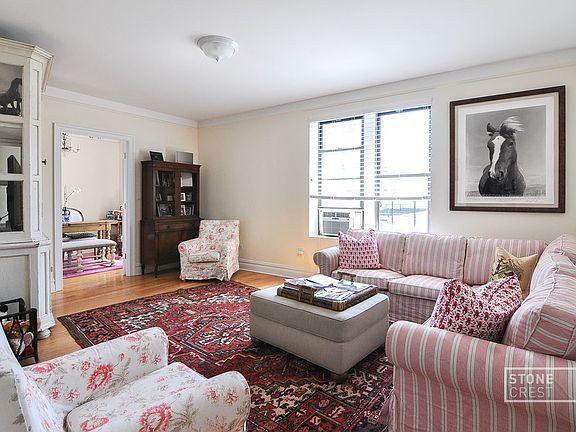 2nd image of 209 W 97th St APT 3F