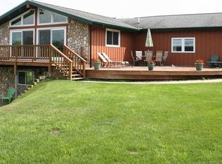 4012 Wressel Rd, Harbor Springs, MI 49740