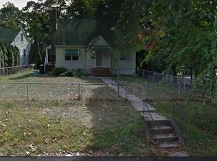 32 Hilden St, Kings Park, NY 11754
