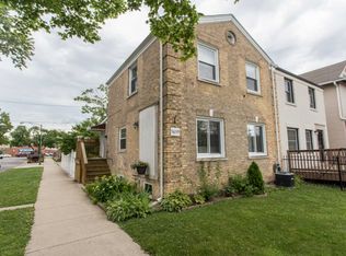5659 N Austin Ave, Chicago, IL 60646