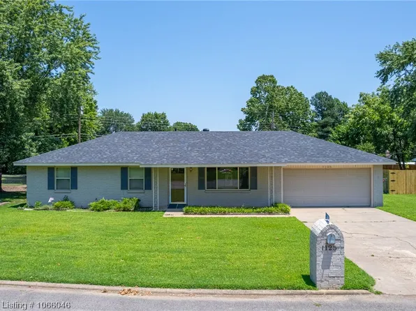 1125 Eastwood Dr, Booneville, AR 72927