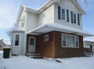 506 W Amelia St, Cassville, WI 53806