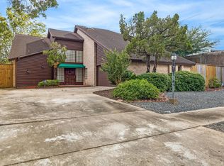 10327 Olympia Dr, Houston, TX 77042