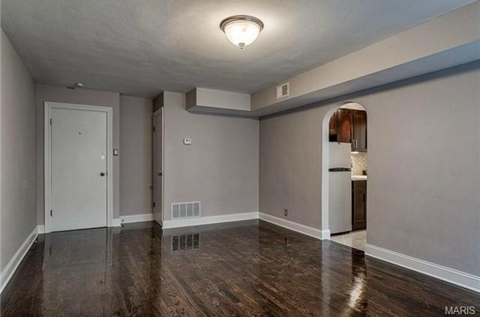 1st image of 6001 Waterman Blvd