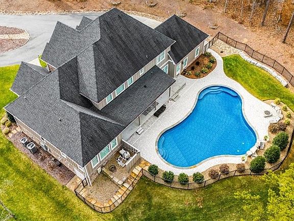 3rd image of 1356 John Young Rd