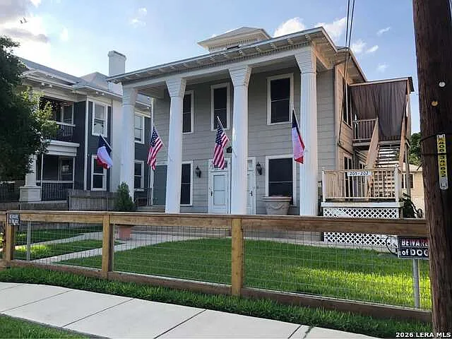 1 bed, 1.0 bath, 495 sqft, $875 — Photo 1
