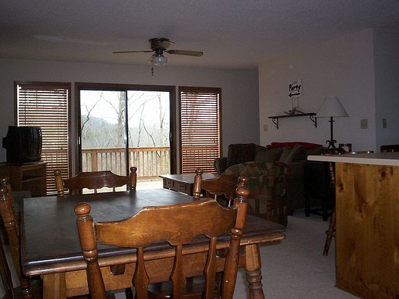 4th image of 52 Toto Creek Dr W
